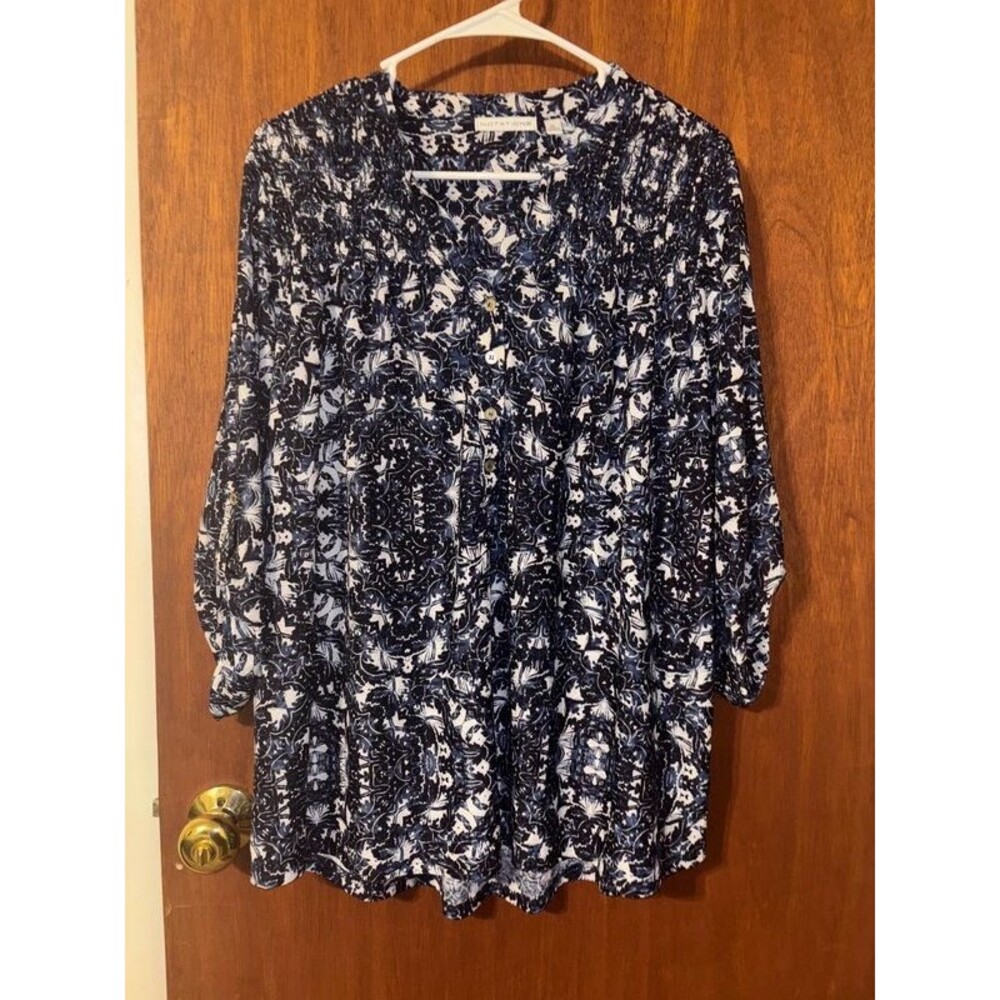 Notations Shirt Size XL